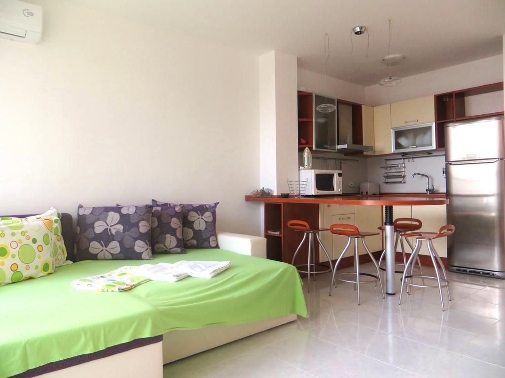 Holiday Apartment In Riviera Complex Sveti Vlas Cameră foto