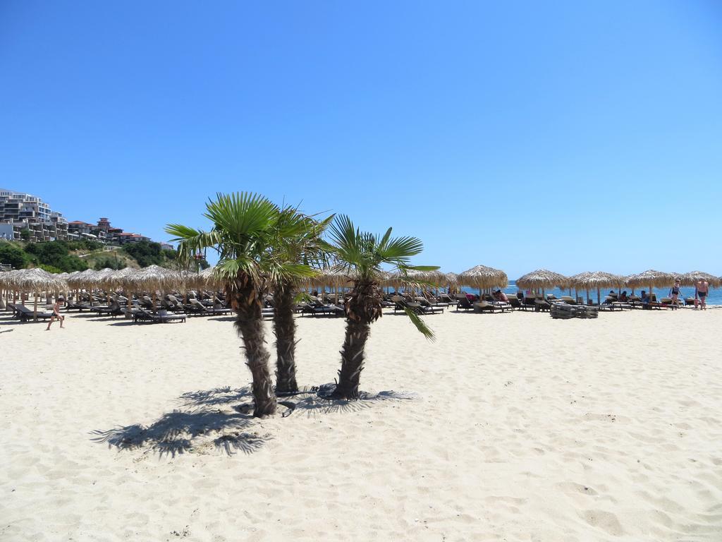 Holiday Apartment In Riviera Complex Sveti Vlas Cameră foto