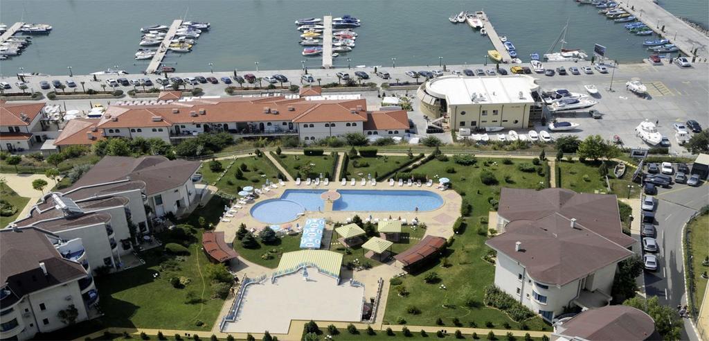 Holiday Apartment In Riviera Complex Sveti Vlas Exterior foto