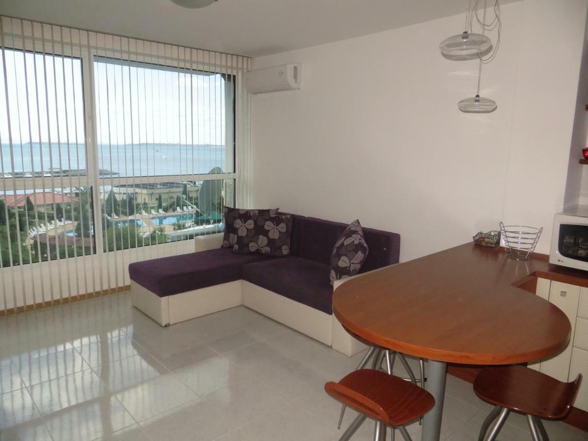 Holiday Apartment In Riviera Complex Sveti Vlas Exterior foto